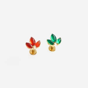 16G Titanium Natural Gemstone Oval Flower Internally Threaded Flat Back stud, Conch earring, Cartilage, Helix Tragus stud, Nose stud