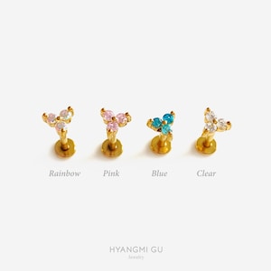 16G Gold Tiny Flower Cartilage Flat Back stud, Nose stud, Internally Threaded conch earring, Cartilage flat back stud, Helix earring, Tragus