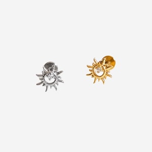 16G Titanium Sun Wave Flat Back Studs, Nose stud, Internally Threaded conch earring, Cartilage, Helix earring, Tragus, Body Piercing - 05 2