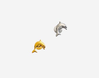 16G Titanium Dolphin Cartilage Flat Back, Nose stud, Internally Threaded conch earring, Cartilage, Helix earring, Tragus, Piercing - 05 1