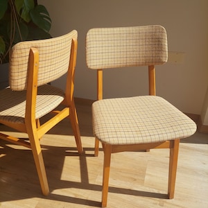 1 of 2 Retro Chair / Retro Dining Chair / Retro Furniture / Retro / Mid Century Modern / Mid Century Chair / 70&#39;s