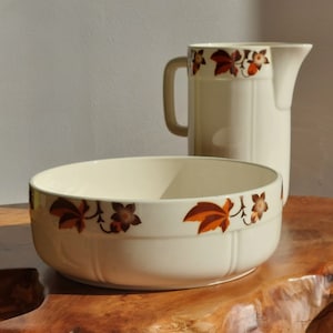 Rare Vintage Pitcher and Wash Basin/German Bathroom Set/Vintage Bathroom Jug and Bowl/Vintage German Wash Set/Hand-painted/Annaburg/1950&#39;s