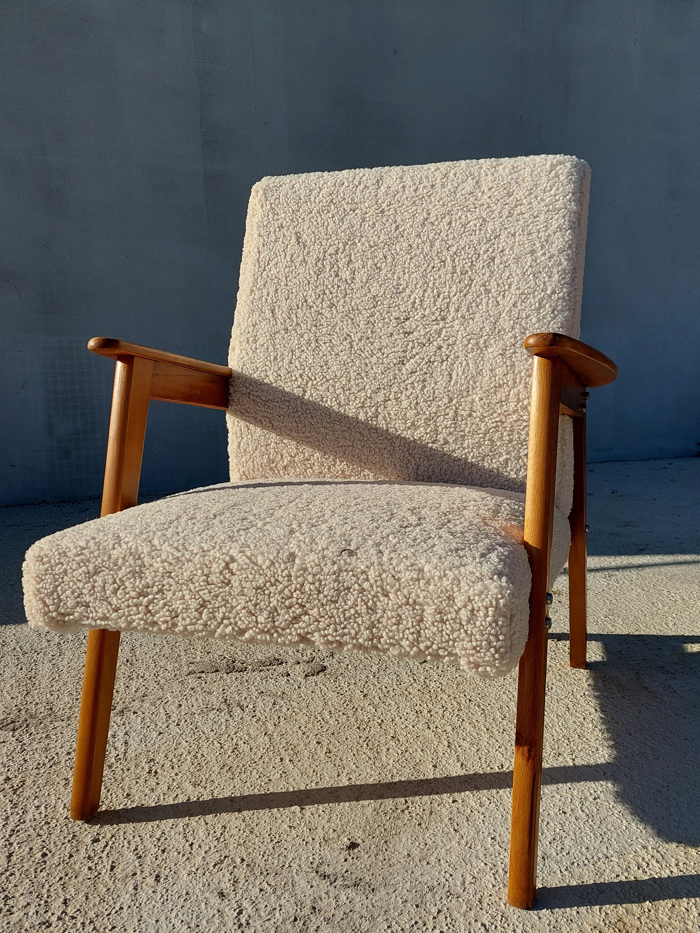 Retro Boucle Armchair / MCM Lounge Armchair / Retro Coctail Armchair ...