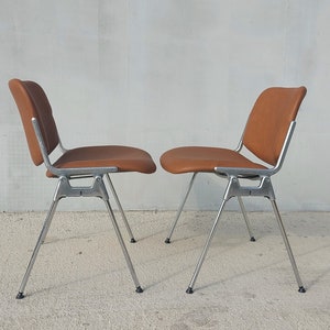 Italian Mid Century Chair by Giancarlo Piretti for Castelli / Italian Designer Chair/ MCM Office or Dining Chair /Anonima Castelli /70's image 9
