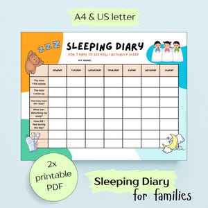 Op de afbeelding: Een afdrukbaar slaapdagboek voor gezinnen, met een kleurrijk ontwerp met een beer, kinderen en een maan. Het dagboek bevat secties om slaappatronen over zeven dagen te volgen.