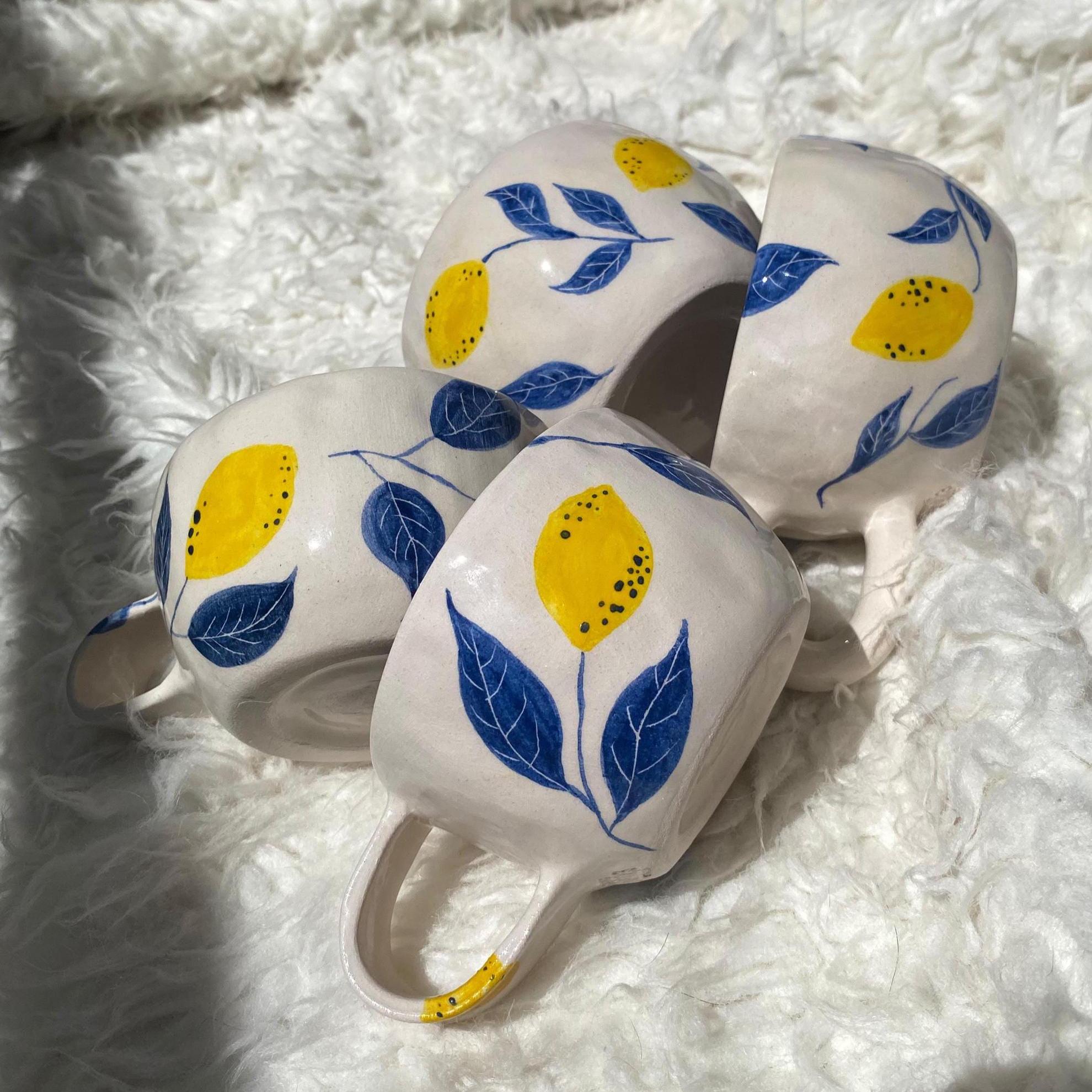 Céramique Contemporaine – Grand Vase a décor de citrons