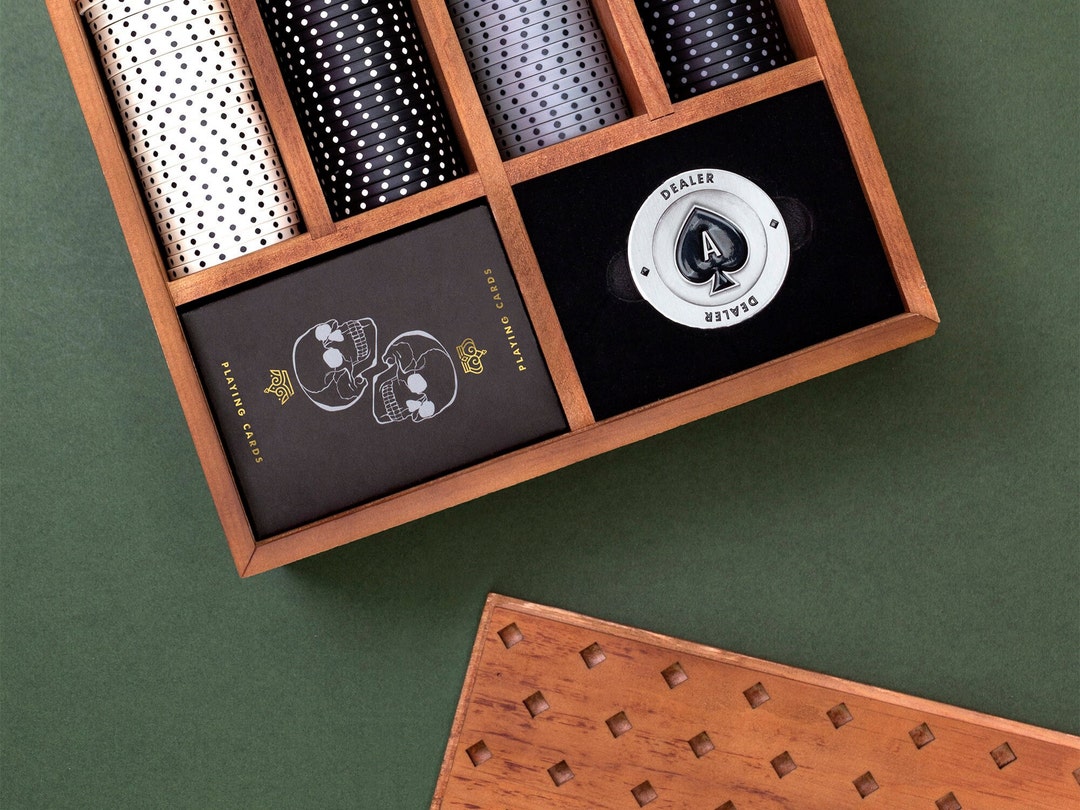 Poker Set Luxury Poker Set With 100 Poker Chips Poker Cards & Wooden