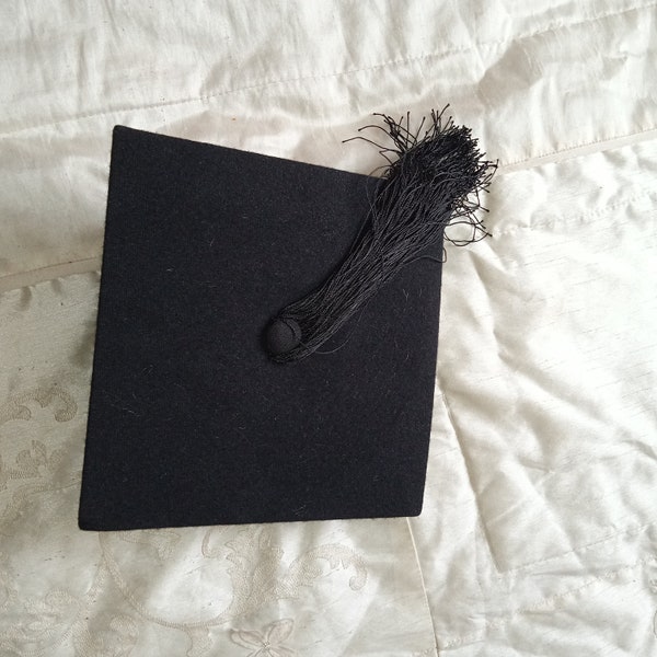 Vintage Ede & Ravenscroft mortar board