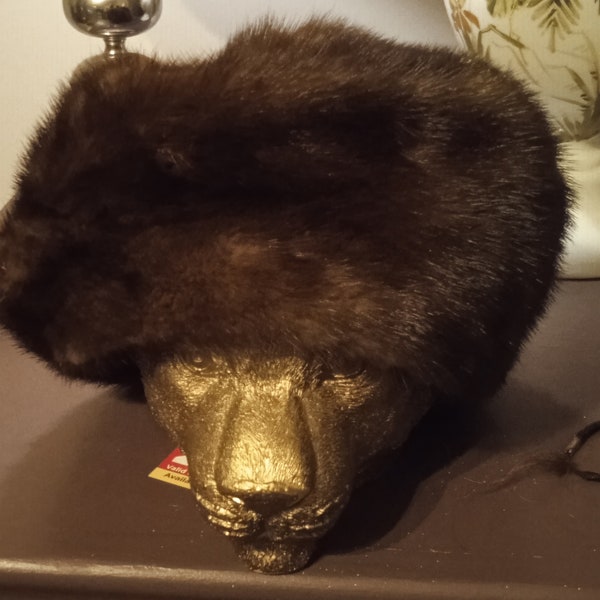 Beautiful vintage mink hat by Dolores