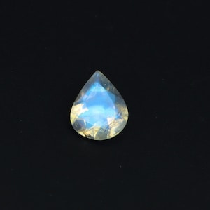 8x10mm Blue Moonstone Faceted Pear, Loose Gemstone, AAA+ Top Quality Blue Moonstone, Rainbow Moonstone For Jewelry, Gift For Her, 1 Piece