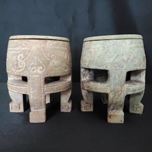 A pair of jade chair, Han dynasty (206 BCE–220 CE)