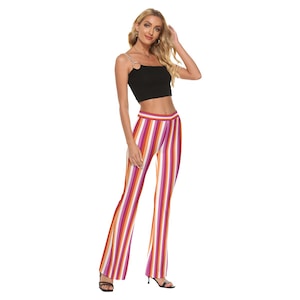 Lesbian Pride skinny flare-broek, strepen in kleuren van de vlag van de Lesbian Pride, Lesbian Pride, LGBT-kleding, cadeau voor lesbienne, WLW, sapphic