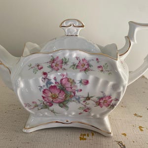Crown Dorset Rectangle &quot;English Rose&quot; Teapot Adorned With Gold Trim