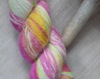 Pink Irises-Hand dyed Raccoon Yarn,100g/3.53oz/330m/360yards fancy wool yarn, lightweight,Fine soft Yarn,Delivered Duty Paid (DDP)