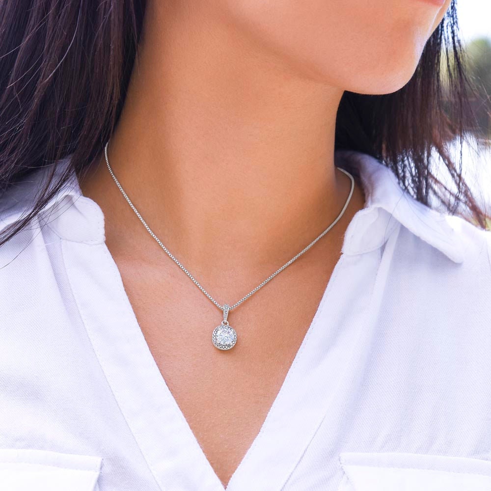 Collier "Femme De Ma Vie" En Acier Inoxydable - Pendentif Deux Cœurs - Longueur Réglable 45-51 Cm - Coffret Cadeau Avec Dédicace - Pour épouse, Fiancée, Anniversaire, Noël