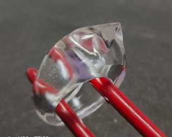 Anillo de cuarzo cristal de roca hecho a mano: banda de piedras preciosas facetadas