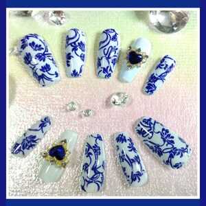 Blue Floral Weave Press On Nails