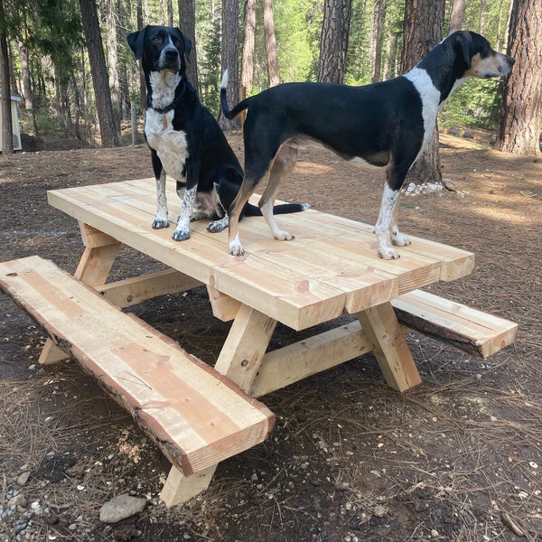 Rustic Rough Milled Picnic Table - Design Plans and Material List