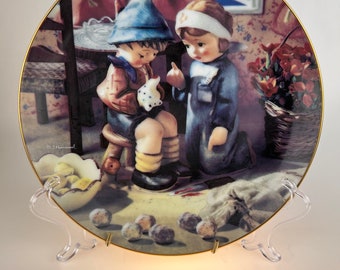 Plato "Cuidado tierno y amoroso" de M.J. Hummel / Danbury Mint, Pequeños compañeros