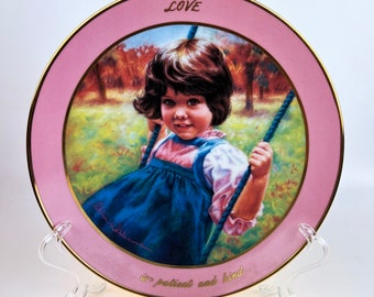 Plato de porcelana "El amor es paciente" / Colección Hamilton de Abbie Williams