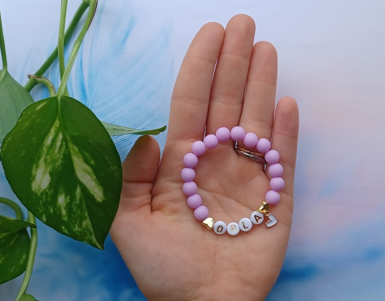 Bracelet personnalisé pour enfant, Bracelet à breloques coeur, Bracelet personnalisé pour enfant, Bijoux pour tout-petit, Bracelet prénom, Mode cadeau pour enfant Light purple