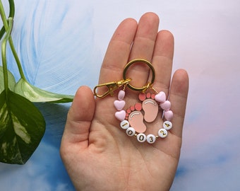 New Mum gift, Mother to be present, Present for New mum, First child gift, Custom gift for mum, Custom keyring, keyring with date.