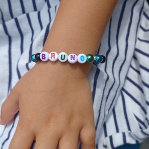 Child's Personalised Bracelet, Kids Name Bracelet, Custom child bracelet, Pearl band, Kids Party Gift, Jewellery For Toddlers, Kids ID band zdjęcie 8