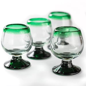 MEXTEQUIL Set Of 4 Oaxaca Black Clay Tequila Shot Glasses - 2 Oz Authentic Mexican Mezcal Cups