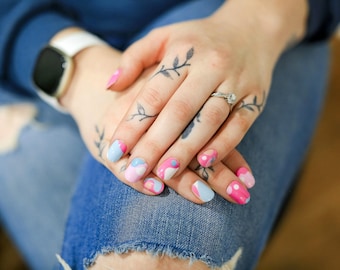 Pink Modern Abstract Nail wraps | Barb-doll-inspired nail art | Pink Doll Dreamhouse nail strips