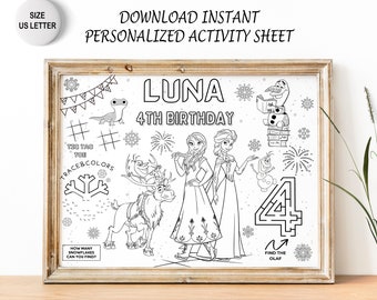 Pode incluir: Uma folha de atividades imprimível em preto e branco com personagens de Frozen, incluindo Elsa, Anna, Olaf e Sven. A folha inclui um jogo da velha, uma atividade de ligar os pontos, um labirinto e uma atividade de contar os flocos de neve. A folha é personalizada com o nome "Luna" e o texto "4th Birthday".