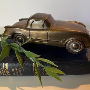 Zabytkowy odlew metalowy Corvette Banthrico z 1953 roku