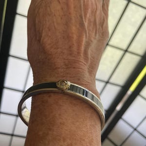 henri bendel ブレスレット&バングル　4つセット henri bendel ブレスレット&バングル 4つセット - メルカリ