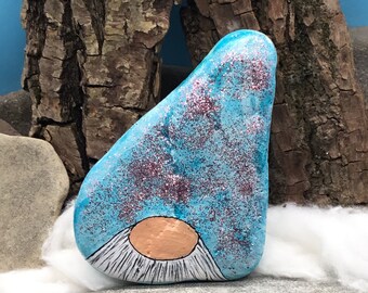 Disco gnome in glitter robe "Pebble Art" hand-painted on natural stone.