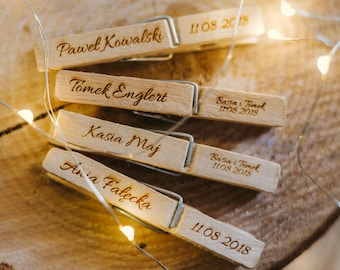 10 mollette da bucato in legno personalizzate, personalizzate, per matrimoni, feste, segnaposto con nomi degli ospiti, regalo per ospiti speciali, badge per il matrimonio