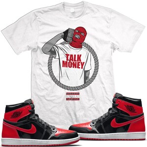 Jordan Retro 1 OG High Charol Bred 1s: camiseta deportiva para combinar con el teléfono TALK MONEY