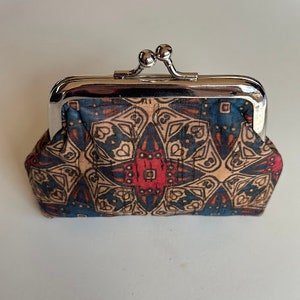 Porte-monnaie portugais en liège durable, végétalien, écologique, imprimé mosaïque, léger, doux, durable, élégant, chic, parfait, hipster, bohème
