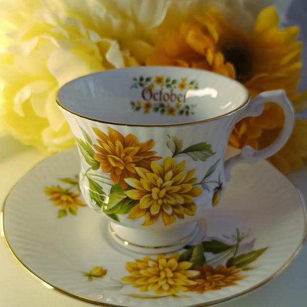 Teetasse „Oktober-Chrysanthemen“ aus feinem elisabethanischem Knochenporzellan | Elegantes englisches Vintage-Design | Perfekt für Sammler und Teeliebhaber