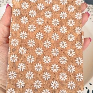 Carnet en liège, écologique, végétalien, respectueux de l'environnement, portugais, parfait, rectangulaire, cadeau, elle, maman, papa, femme, idées cadeaux de voyage, marguerite blanche