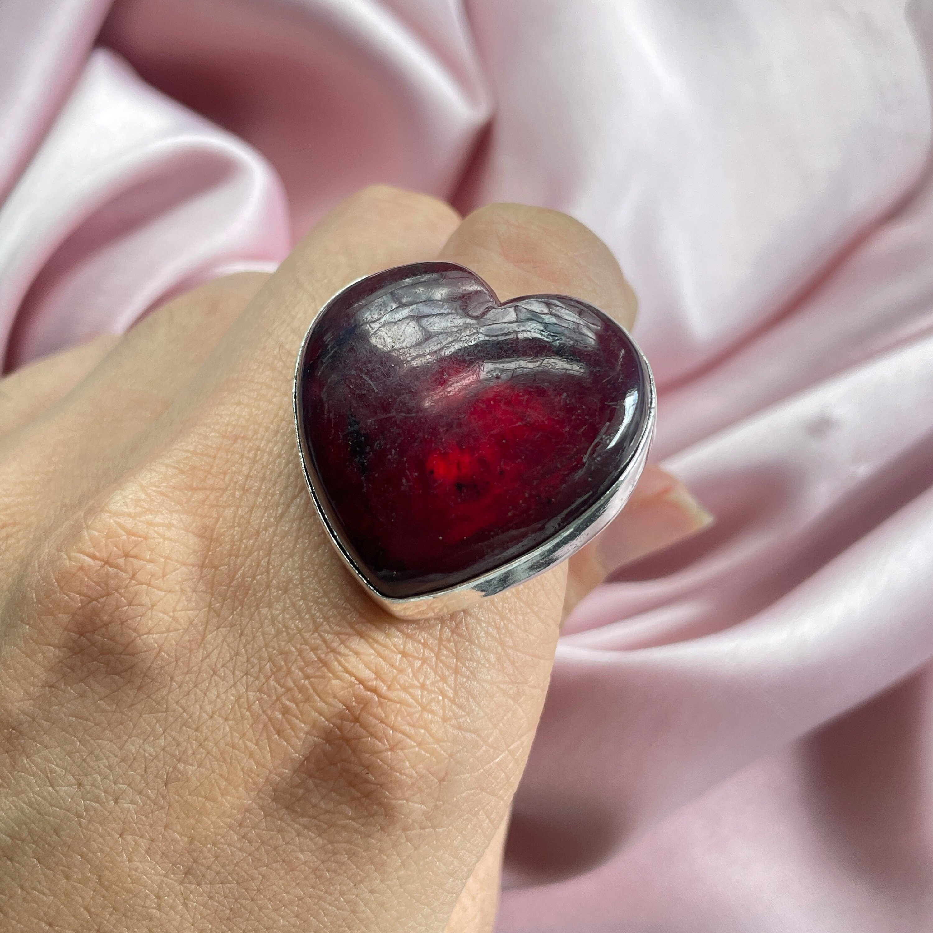 Red labradorite ring deals
