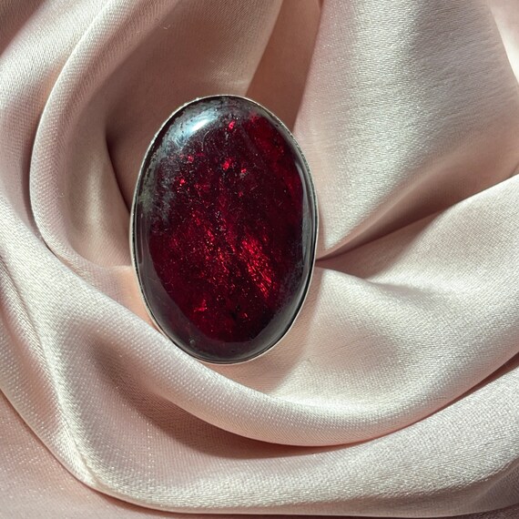Red labradorite ring deals