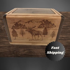 Urna grabada Caja de madera para cenizas Urna funeraria Urna de cremación Urna de cerezo para entierro de adultos Caja de nogal Urna de madera para cenizas humanas Urna de madera Caja de alce