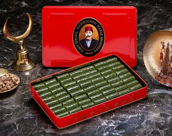 Baklava, Pistachio Wrap Roll Turkish Baklava (Metal - Tin Box), Hafiz Mustafa 1864 Istanbul, Daily and Freshly Made Sweet, Treat