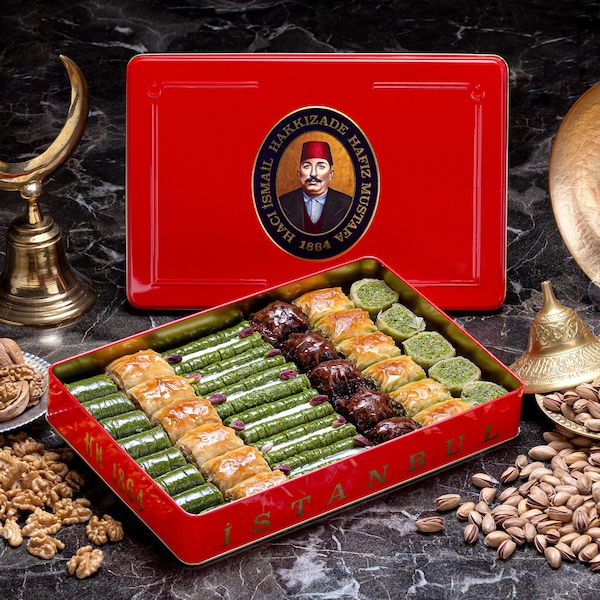 Baklava, Premium Baklava Assortment (L Metal - Tin Box), Hafiz Mustafa 1864 Istanbul, Daily and Freshly Made Sweet, Treat, Dessert, Gift