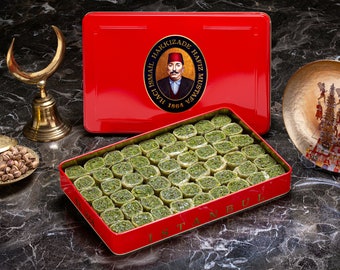 Baklava, Pistachio Palace Rolls (Metal - Tin Box), Hafiz Mustafa 1864 Istanbul, Daily and Freshly Made Sweets, Treats Desserts, Gift