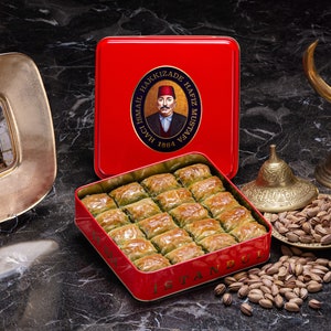 Baklava, Premium Classic Pistachio Ankara Baklava Metal Tin Box, Hafiz Mustafa 1864 Istanbul, Daily and Freshly Made Sweet image 2