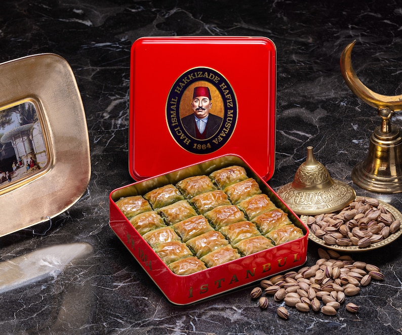 Baklava, Premium Classic Pistachio Ankara Baklava Metal Tin Box, Hafiz Mustafa 1864 Istanbul, Daily and Freshly Made Sweet image 2