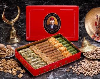 Baklava, Pistachio-Walnut Baklava Assortment (L Size Metal-Tin Box), Hafiz Mustafa 1864 Istanbul, Daily & Freshly Made Sweet, Treat, Dessert