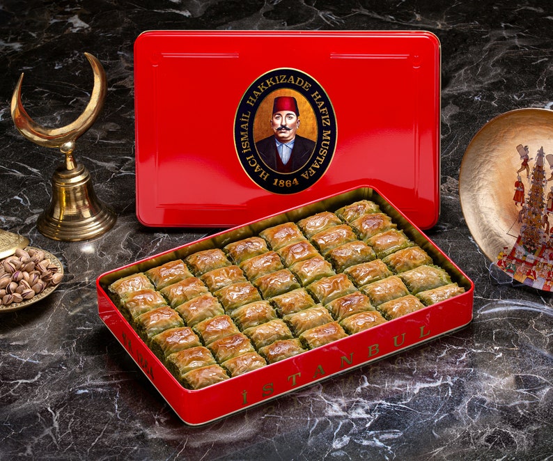 Baklava, Premium Classic Pistachio Ankara Baklava Metal Tin Box, Hafiz Mustafa 1864 Istanbul, Daily and Freshly Made Sweet image 1