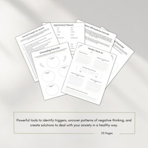 Może przedstawiać: Zestaw drukowanych arkuszy roboczych zaprojektowanych, aby pom&oacute;c w radzeniu sobie z lękiem. Arkusze robocze zawierają wskaz&oacute;wki do prowadzenia dziennika, ćwiczenia uziemiające, cotygodniowe kontrole i planowanie spotkań. Tekst na stronie brzmi: "Potężne narzędzia do identyfikowania wyzwalaczy, odkrywania wzorc&oacute;w negatywnego myślenia i tworzenia rozwiązań, aby radzić sobie z lękiem w zdrowy spos&oacute;b. 23 strony."