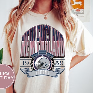 Retro New England Football Shirt, Vintage New England Football Shirt, New England Football, Trendy New England Football Shirt, Game Shirt